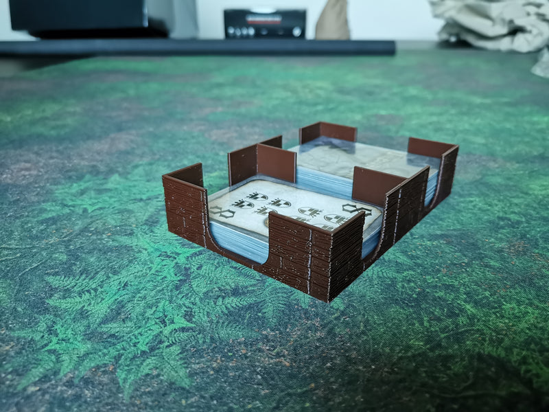 Kartendeckhalter für Freebooters Fate